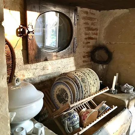 La Maison De Villars בית נופש Pressac